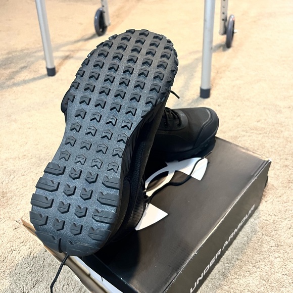 underarmour valsetz boots - Picture 2 of 6